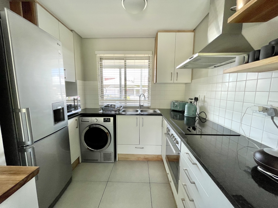 2 Bedroom Property for Sale in Hoog En Droog Western Cape